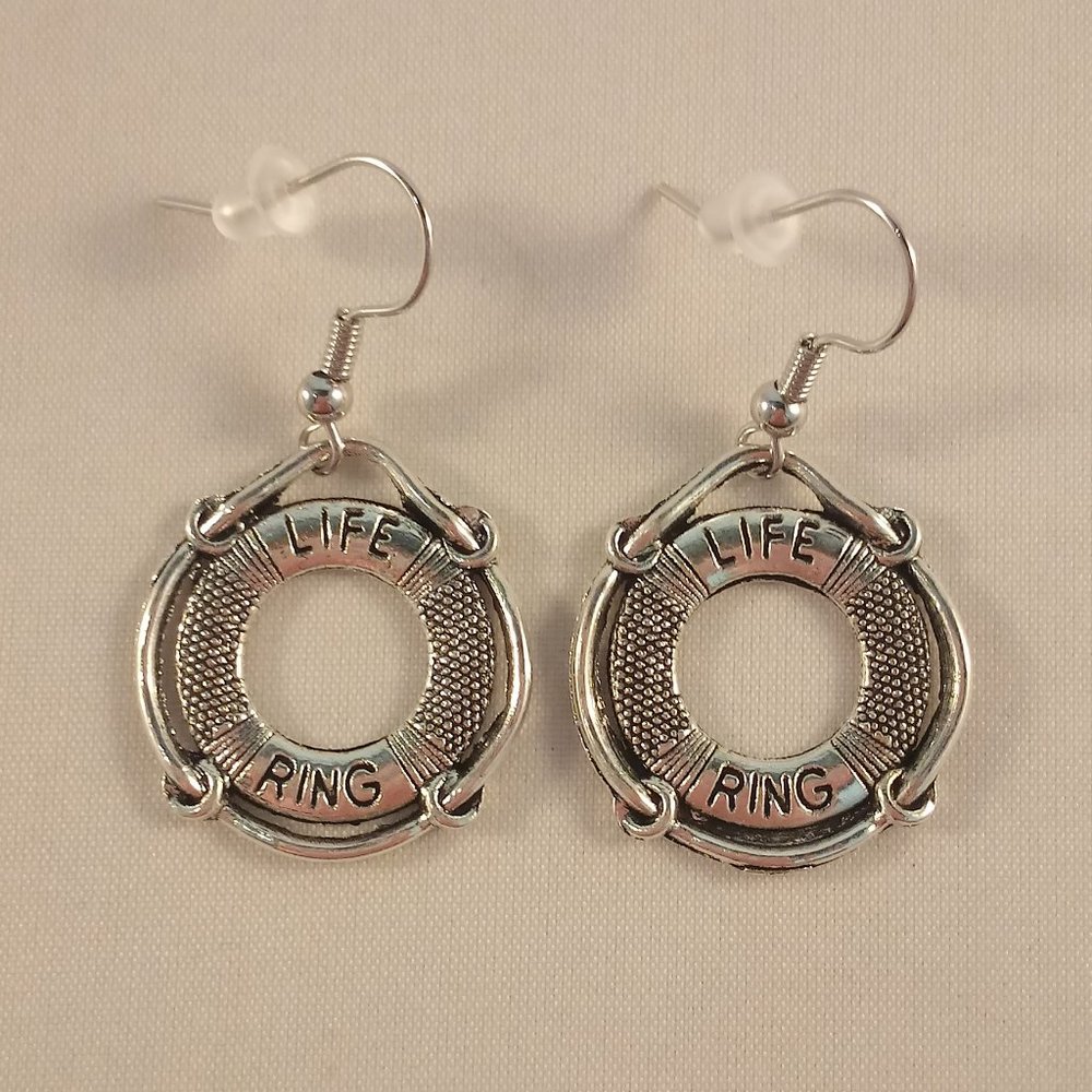 Silver Nautical Boat Lifesaver Life Preserver Dangle Earrings Gorgeous Gift - Picture 2 of 3